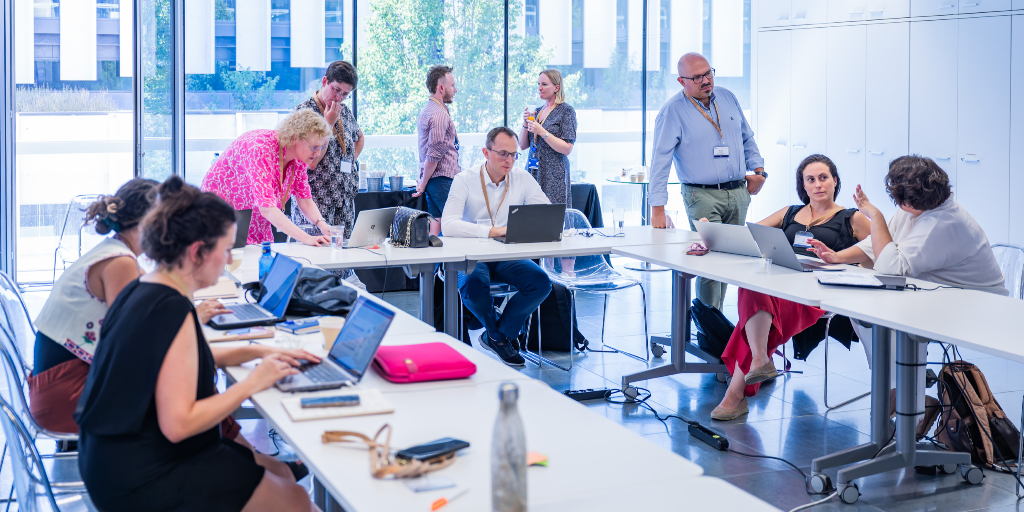 What happens when you let a bunch of sociologists loose in a tech lab?